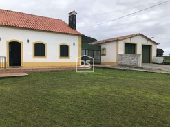 Apartamento T4 - Fontinhas, Praia da Vitria, Ilha Terceira - Miniatura: 14/24