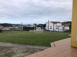 Apartamento T4 - Fontinhas, Praia da Vitria, Ilha Terceira - Miniatura: 16/24