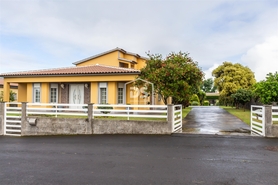 Moradia T4 - Vila Nova, Praia da Vitria, Ilha Terceira