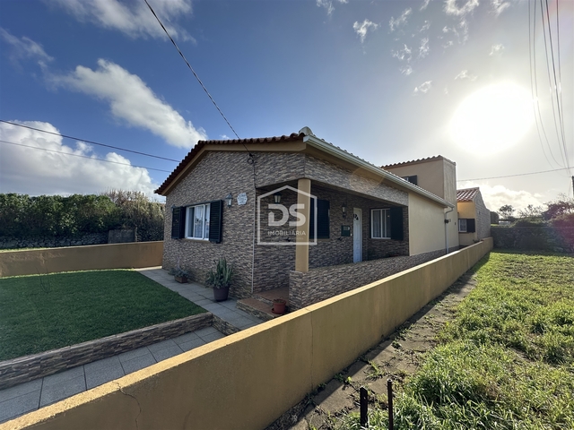 Moradia T2 - Praia da Vit�ria, Praia da Vit�ria, Ilha Terceira - Imagem grande