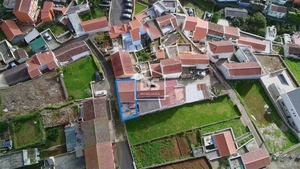 Moradia T6 - Ribeirinha, Angra do Heroismo, Ilha Terceira - Miniatura: 13/24