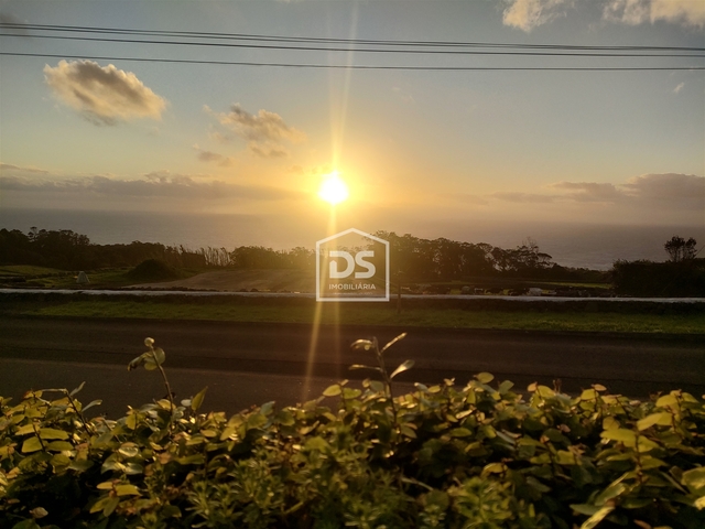Terreno Urbano T0 - Doze Ribeiras, Angra do Heroismo, Ilha Terceira - Imagem grande