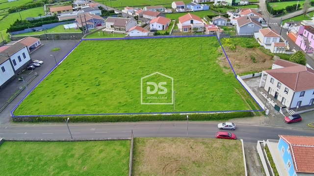 Terreno Urbano T0 - Praia da Vit�ria, Praia da Vit�ria, Ilha Terceira - Imagem grande