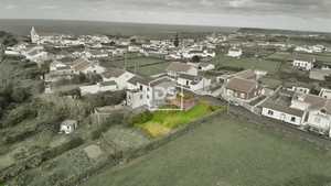 Moradia T1 - Vila Nova, Praia da Vit�ria, Ilha Terceira - Miniatura: 12/24