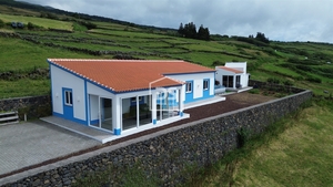 Moradia T2 - Serreta, Angra do Heroismo, Ilha Terceira - Miniatura: 2/24