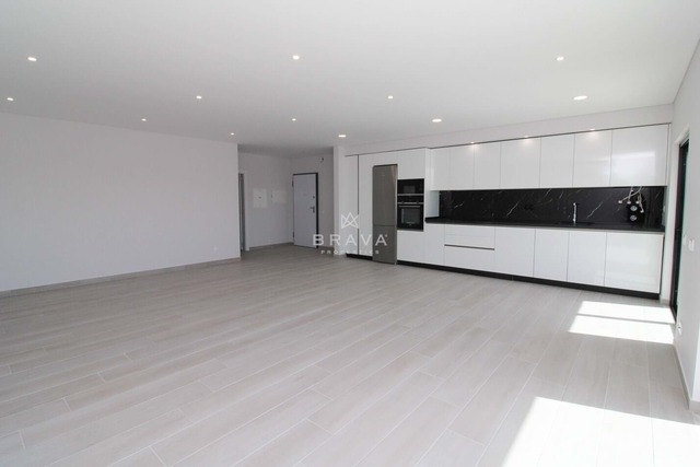 Apartamento T2 - Quelfes, Olho, Faro (Algarve) - Imagem grande