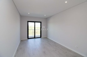 Apartamento T2 - Quelfes, Olho, Faro (Algarve) - Miniatura: 12/20