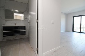 Apartamento T2 - Quelfes, Olho, Faro (Algarve) - Miniatura: 15/20