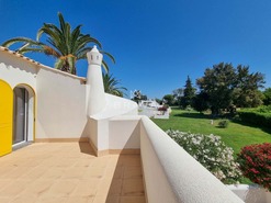 Moradia T3 - Quarteira, Loul, Faro (Algarve) - Miniatura: 44/48