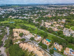 Moradia T4 - Quarteira, Loul�, Faro (Algarve) - Miniatura: 16/54