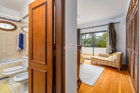 Moradia T4 - Quarteira, Loul�, Faro (Algarve) - Miniatura: 28/54