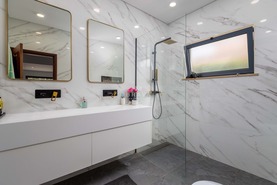 Moradia T4 - Quarteira, Loul�, Faro (Algarve) - Miniatura: 39/54