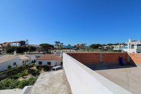 Moradia T4 - Quarteira, Loul, Faro (Algarve) - Miniatura: 13/39