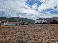 Moradia T4 - Alte, Loul, Faro (Algarve) - Miniatura: 36/40