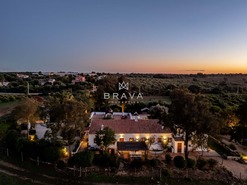 Moradia T5 - Estombar, Lagoa (Algarve), Faro (Algarve) - Miniatura: 1/59