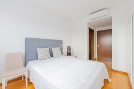 Apartamento T3 - Quarteira, Loul�, Faro (Algarve) - Miniatura: 24/34