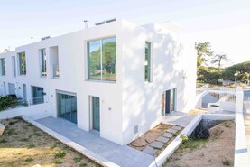 Moradia T3 - Almancil, Loul�, Faro (Algarve) - Miniatura: 48/48