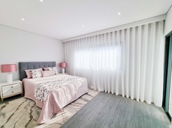 Apartamento T4 - Quelfes, Olho, Faro (Algarve) - Miniatura: 13/32