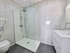 Apartamento T4 - Quelfes, Olho, Faro (Algarve) - Miniatura: 19/32