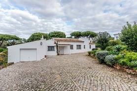 Moradia T3 - Quarteira, Loul, Faro (Algarve) - Miniatura: 32/36