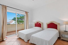 Moradia T4 - Quarteira, Loul�, Faro (Algarve) - Miniatura: 26/44