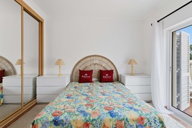 Moradia T4 - Quarteira, Loul�, Faro (Algarve) - Miniatura: 37/44