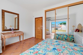 Moradia T4 - Quarteira, Loul�, Faro (Algarve) - Miniatura: 38/44