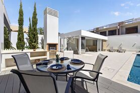 Moradia T5 - Montenegro, Faro, Faro (Algarve) - Miniatura: 17/68