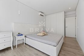 Moradia T5 - Montenegro, Faro, Faro (Algarve) - Miniatura: 42/68