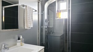 Moradia T3 - Quarteira, Loul�, Faro (Algarve) - Miniatura: 16/25