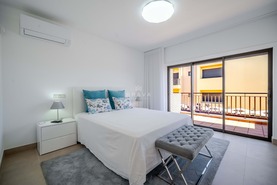 Moradia T3 - Quarteira, Loul�, Faro (Algarve) - Miniatura: 2/37