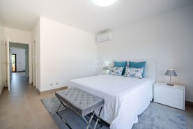 Moradia T3 - Quarteira, Loul�, Faro (Algarve) - Miniatura: 3/37