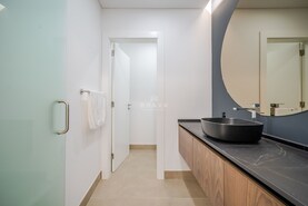 Moradia T3 - Quarteira, Loul�, Faro (Algarve) - Miniatura: 25/37