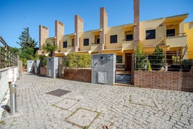 Moradia T3 - Quarteira, Loul�, Faro (Algarve) - Miniatura: 37/37