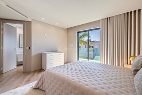 Moradia T4 - Quarteira, Loul, Faro (Algarve) - Miniatura: 33/55