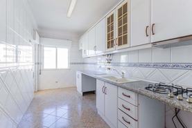 Apartamento T3 - Quarteira, Loul�, Faro (Algarve) - Miniatura: 18/24