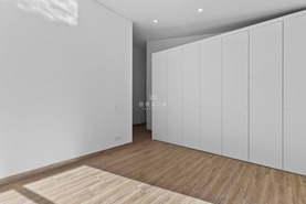 Moradia T3 - Loul�, Loul�, Faro (Algarve) - Miniatura: 21/39