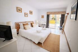 Apartamento T2 - Quarteira, Loul�, Faro (Algarve) - Miniatura: 9/18
