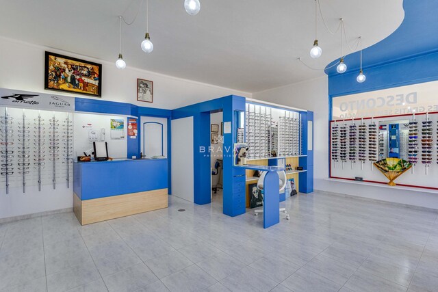 Loja T0 - Quarteira, Loul�, Faro (Algarve) - Imagem grande