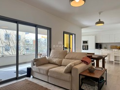 Apartamento T3 - Loul�, Loul�, Faro (Algarve)