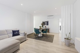 Apartamento T2 - Loul�, Loul�, Faro (Algarve) - Miniatura: 1/26