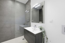 Apartamento T2 - Loul�, Loul�, Faro (Algarve) - Miniatura: 12/26