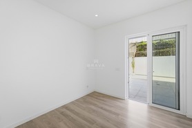 Apartamento T2 - Loul�, Loul�, Faro (Algarve) - Miniatura: 14/26