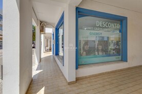 Loja T0 - Quarteira, Loul�, Faro (Algarve) - Miniatura: 9/12