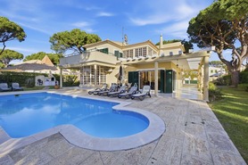 Moradia T5 - Quarteira, Loul�, Faro (Algarve)