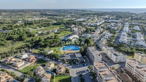 Apartamento T3 - Quarteira, Loul, Faro (Algarve) - Miniatura: 27/29