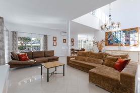 Moradia T5 - Quarteira, Loul�, Faro (Algarve) - Miniatura: 7/81