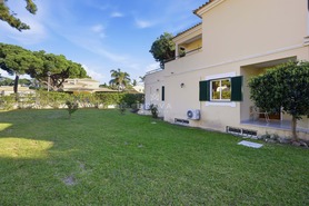 Moradia T5 - Quarteira, Loul�, Faro (Algarve) - Miniatura: 16/81