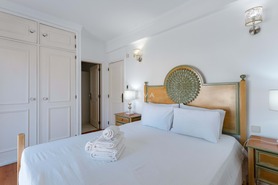 Moradia T5 - Quarteira, Loul�, Faro (Algarve) - Miniatura: 52/81