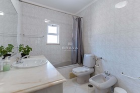 Moradia T5 - Quarteira, Loul�, Faro (Algarve) - Miniatura: 54/81